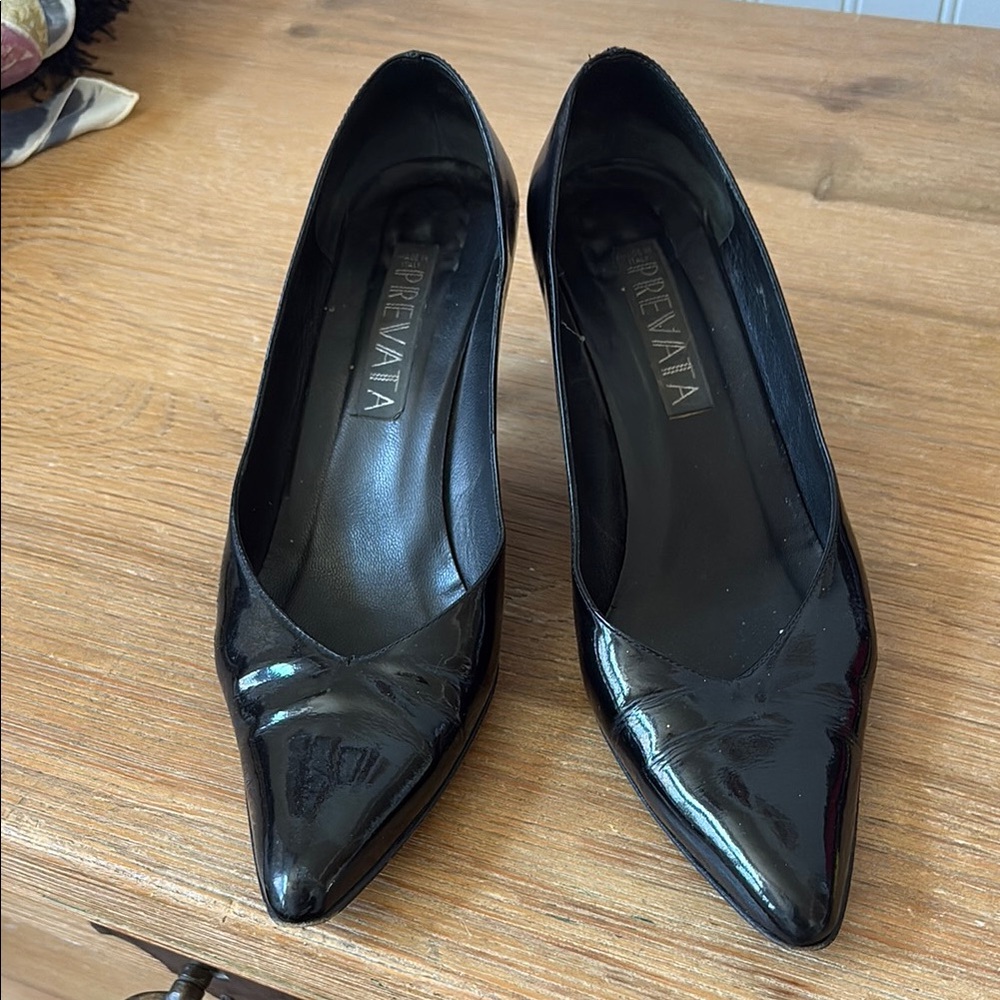 Prevata Black Heels Sleek Sophisticated Design
